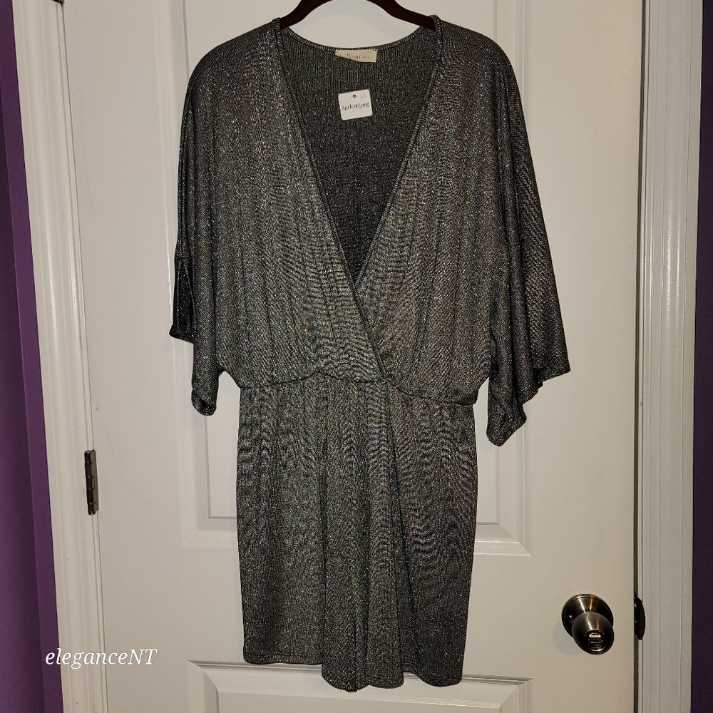 Apricot Lane Silver Shimmer short pant jumpsuit   Sz: M  NWT - Picture 2 of 8